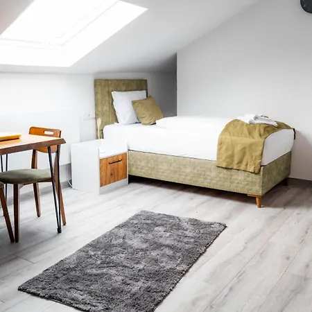 E&b Bei Stuttgart アパート バイブリンゲン